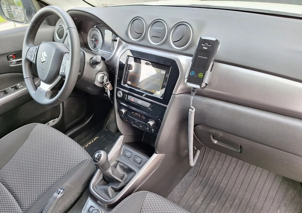 Suzuki Vitara cena 66300 przebieg: 28000, rok produkcji 2020 z Przemyśl małe 326